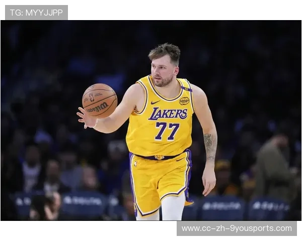 轰44+12！不会抢里夫斯球权，东契奇赛后道歉，还谈到了詹姆斯，东契奇vs詹姆斯