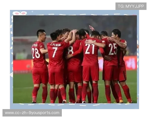 上港中锋位置成冬窗重中之重，球迷列出候选名单