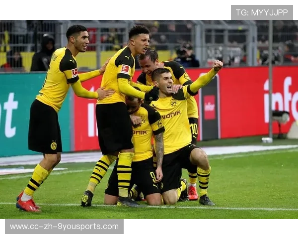 多特蒙德边路连续冲击获得巨大优势